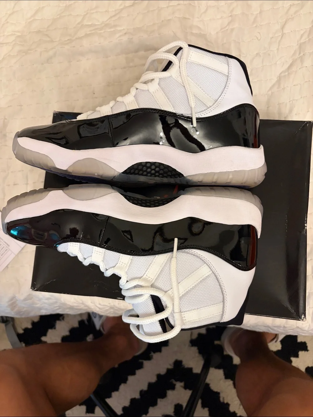 Jordan 11 Concord Retro Size 10 excellent condition